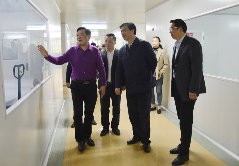 安徽省委常委、省委秘書長、統戰部長陶明倫一行來安徽天康集團調研工作。