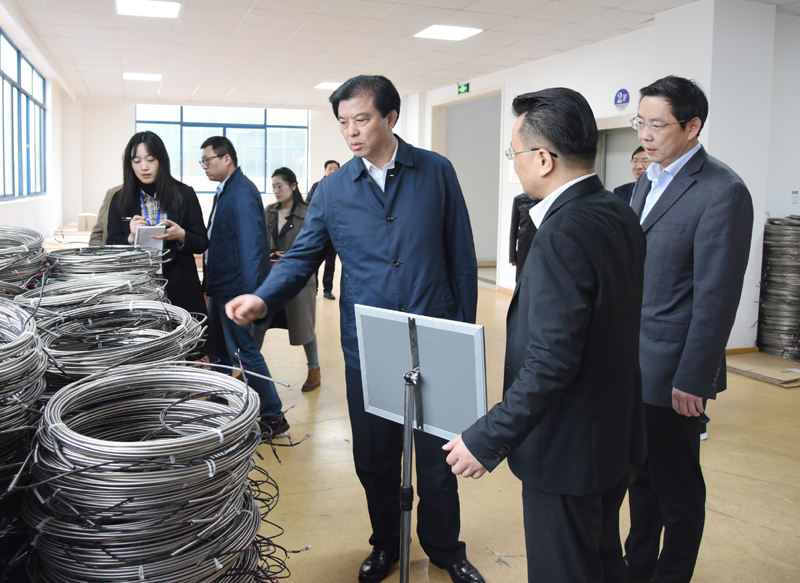 安徽省委常委、省委秘書長、統戰部長陶明倫一行來安徽天康集團調研工作。